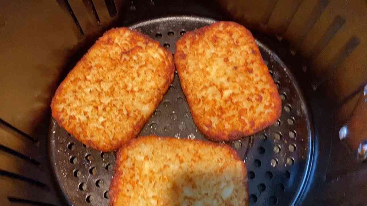 Air Fryer Hash Browns (Patties & Shredded) - Air Fryer Recipes